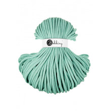 Lade das Bild in den Galerie-Viewer, Bobbiny Jumbo Flechtkordel Jelly Mint 9mm 100m