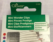 Lade das Bild in den Galerie-Viewer, Clover Stoffklammern 1 Stk. türkis mini