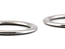 Lade das Bild in den Galerie-Viewer, Ring flach 28mm silber