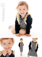 Lade das Bild in den Galerie-Viewer, Minikrea - Kleid mit Rüschen 50025