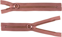 Lade das Bild in den Galerie-Viewer, Spiralreißverschluss bronze 20cm € 4,90