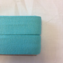 Lade das Bild in den Galerie-Viewer, Jersey-Schrägband Viskose 3 Meter türkis helltürkis Nr. 104