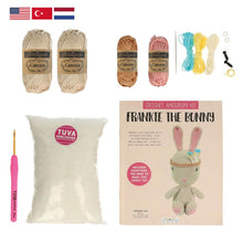 Lade das Bild in den Galerie-Viewer, Tuva Häkelpackung Amigurumi Hase Frankie the Bunny