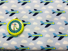 Lade das Bild in den Galerie-Viewer, Baumwollstoff Westfalen Junge Linie Flugzeug