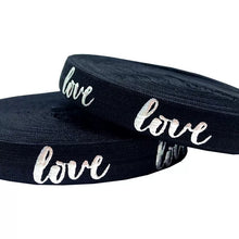 Lade das Bild in den Galerie-Viewer, Gummiband Haarband Armband Love silber auf schwarz