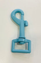 Lade das Bild in den Galerie-Viewer, Karabiner 20mm blau-türkis