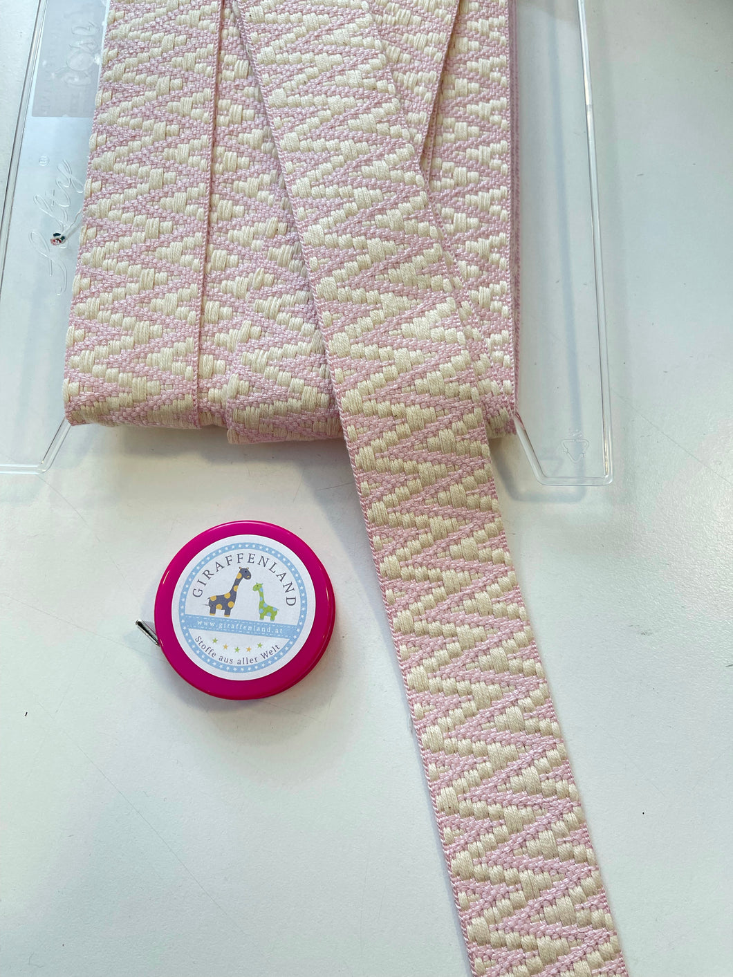 Gurtband 40mm dünn Zickzack beidseitig hellrosa/creme